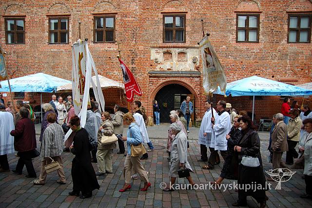 2008 devintines 1130 ak