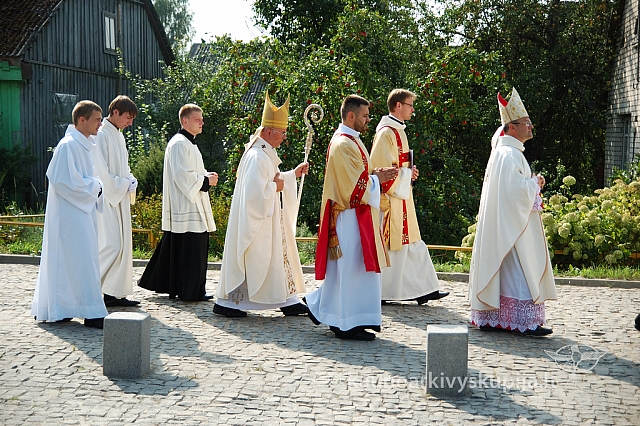 20080906 silines400 3028 ak