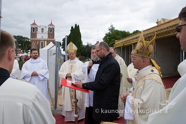 20080915 silines400 2064 sk