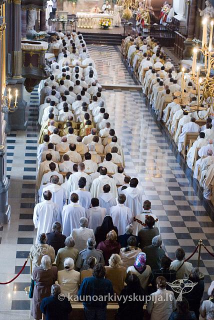 2011 kun-simpoz 0068 sk