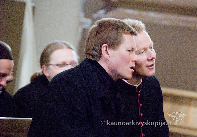 2011 kun-simpoz 1056 sk