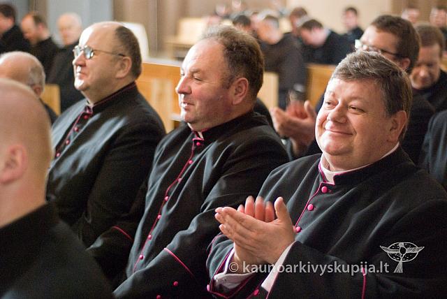 2011 kun-simpoz 1076 sk