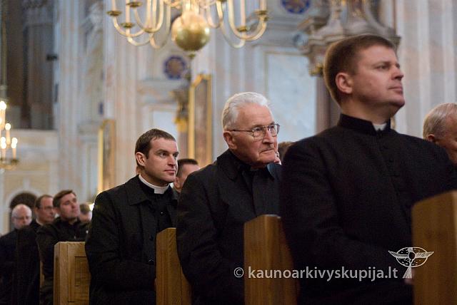 2011 kun-simpoz 1084 sk