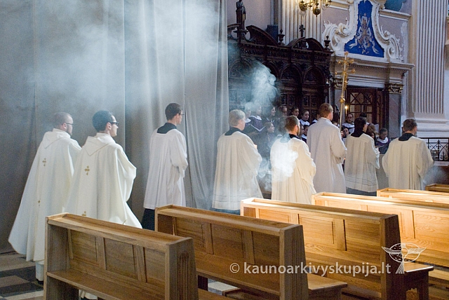 2012 st-kun50 0004 sk