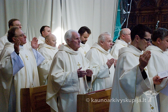 2012 st-kun50 0081 sk