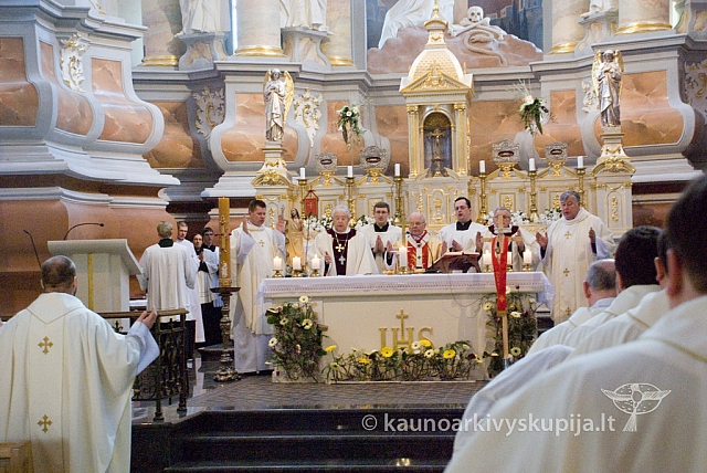 2012 st-kun50 0085 sk