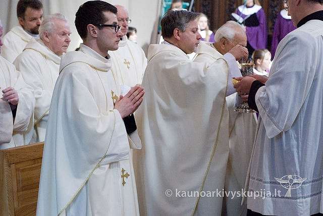 2012 st-kun50 0109 sk