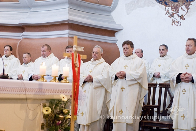 2012 st-kun50 0145 sk