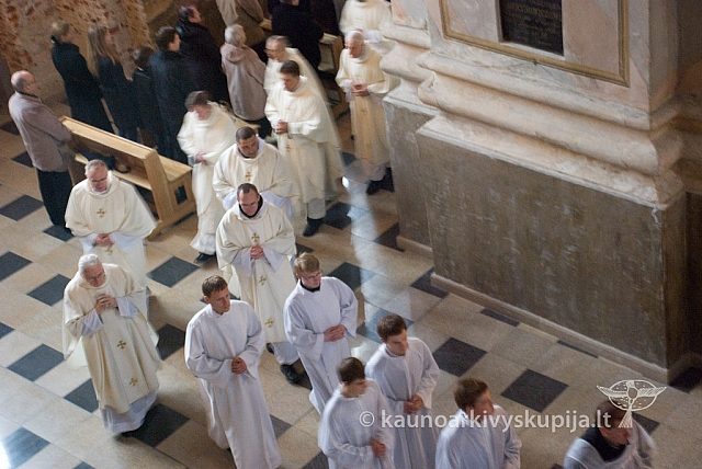 2012 st-kun50 0005 sk