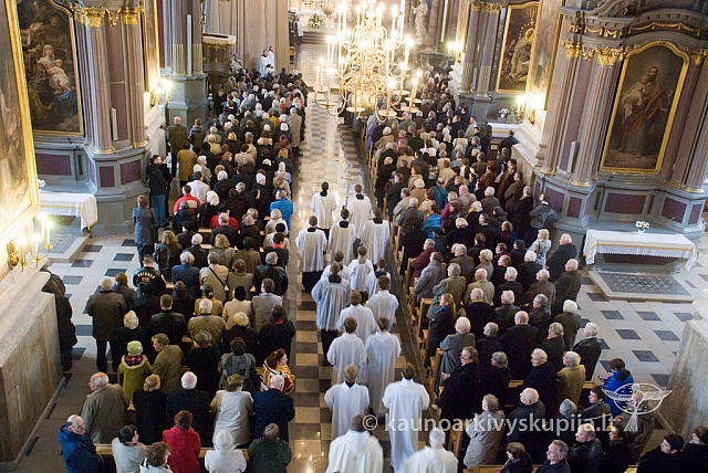 2012 st-kun50 0009 sk