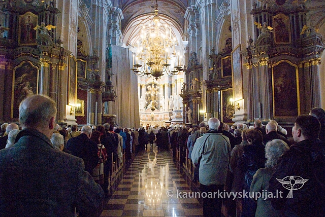 2012 st-kun50 0024 sk