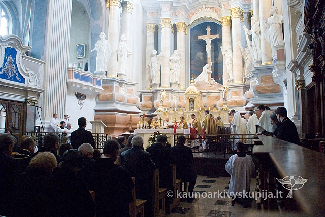 2012 st-kun50 0108 sk