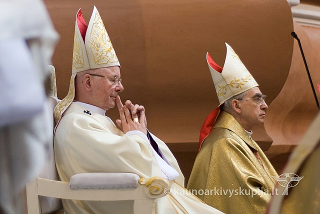 2012 st-kun50 0172 sk