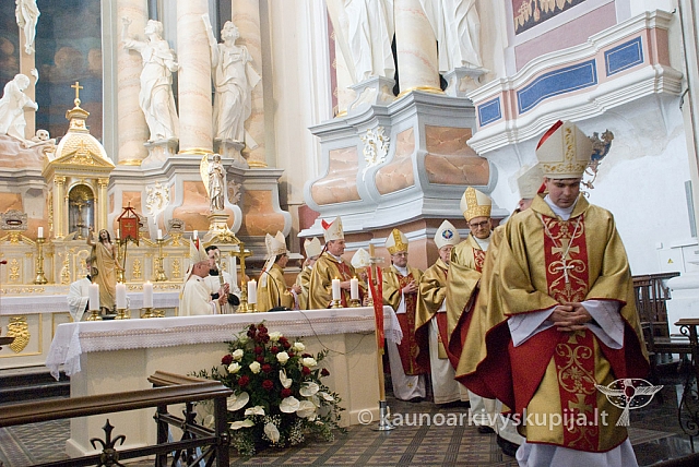 2012 st-kun50 0218 sk