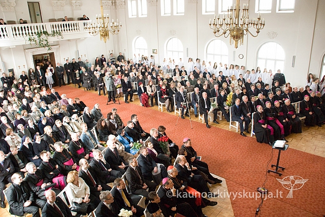 2012 st-kun50 0305 sk