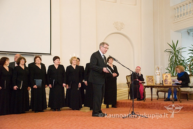 2012 st-kun50 0351 sk