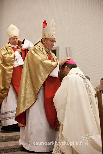 20121124 k-kevalo-konsekracija 0150 gc