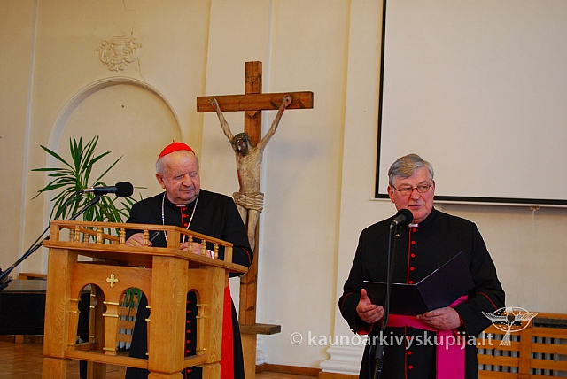 20130504 kn-k600 8737 ms