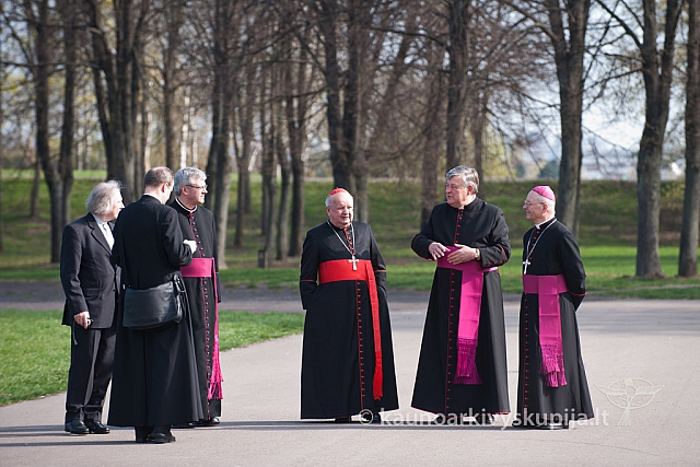 20130505 kn-k600 0001 jk