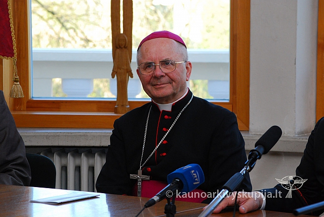 20130505 kn-k600 0032 ms