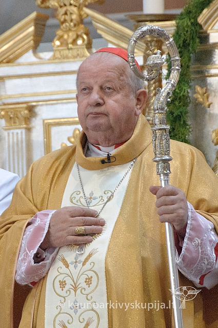 20130505 kn-k600 0165 rs