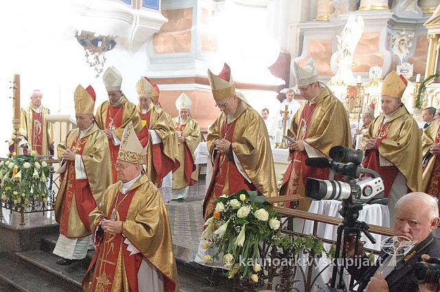 20130505 kn-k600 0316 rs