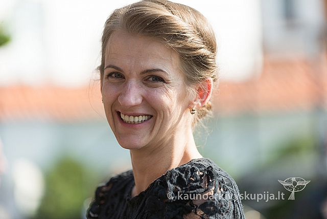 20160911 silines 9555 ms