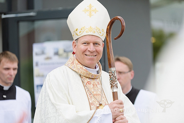 20160913 silines 0650 ms