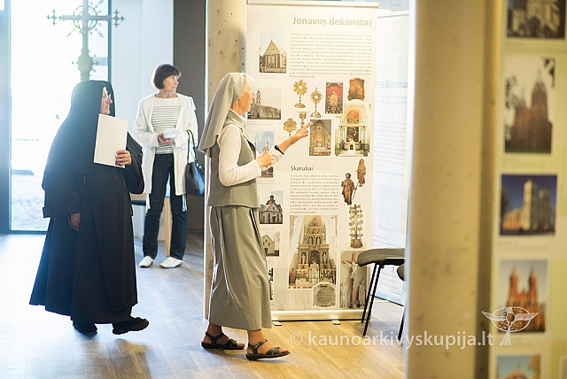 20160915 silines 1946 ms