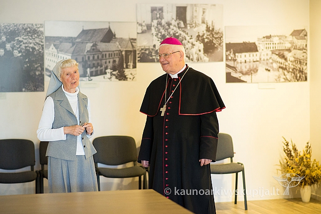 20160915 silines 1952 ms