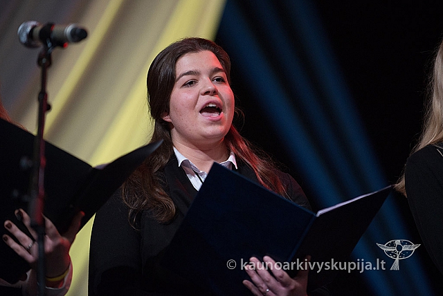 2016 valentinas-k 2104 ms