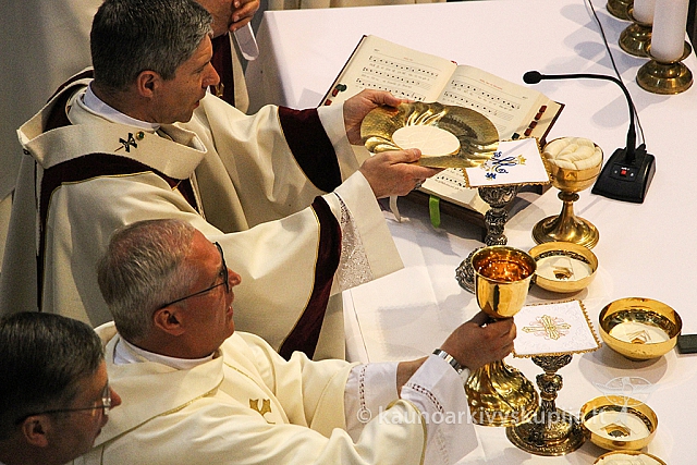 20160624 kn90 7344 ev