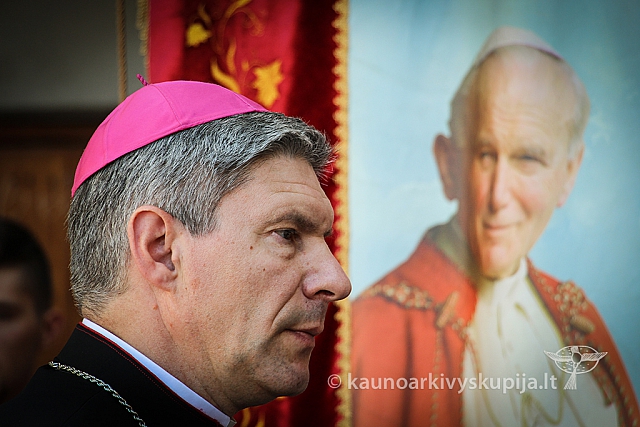 20160624 kn90 7714 ev