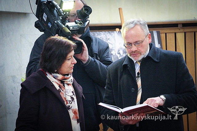 20160423 kks150 8082 ev