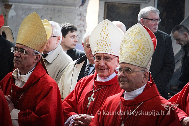 20160423 kks150 8328 ev