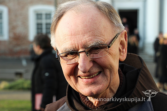 20160423 kks150 9635 ev