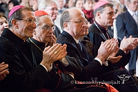 2012 st-kun50 1015 sk