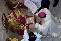 20121124 k-kevalo-konsekracija 0177 ms