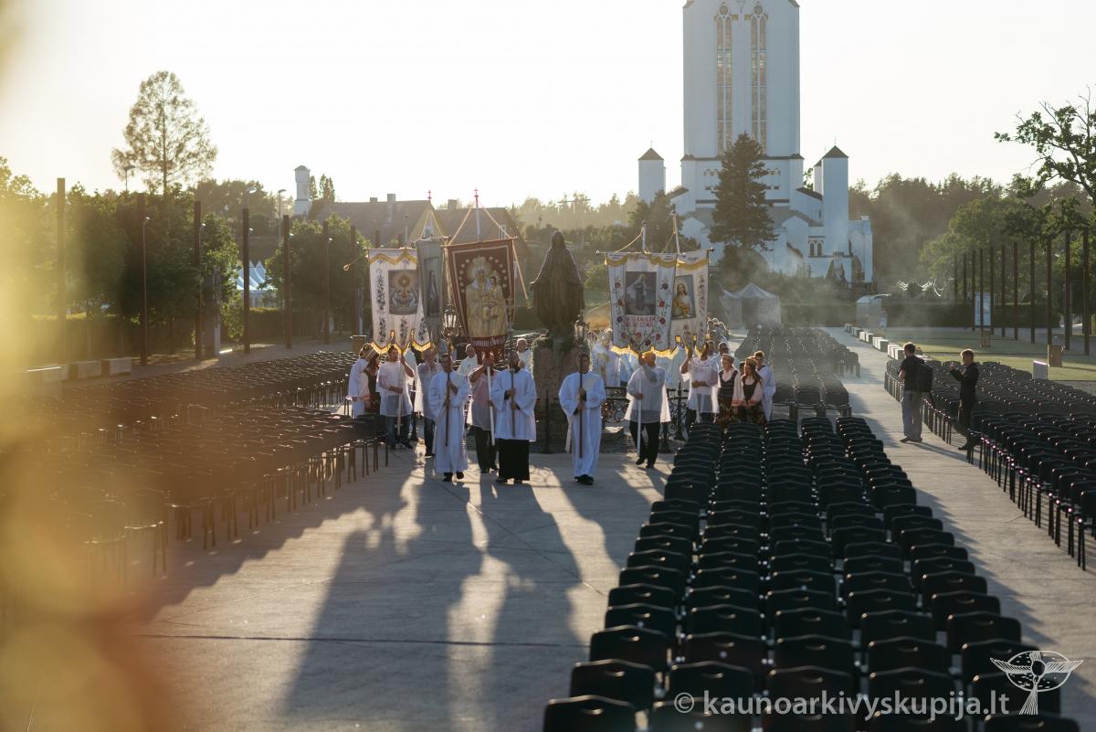 šilinių atidarymas 