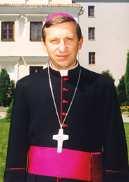  Vyskupas Rimantas NORVILA (gim. 1957) 