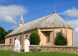  Viduklės Šv. Kryžiaus bažnyčia. Vytauto Kandroto fotografija 
